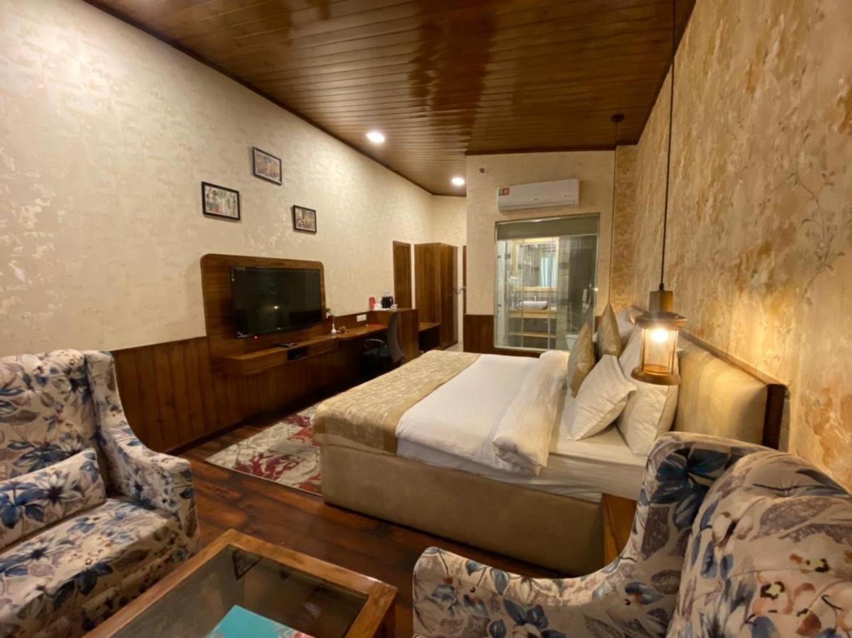 Hotel Royal Castle Kasol Exteriér fotografie