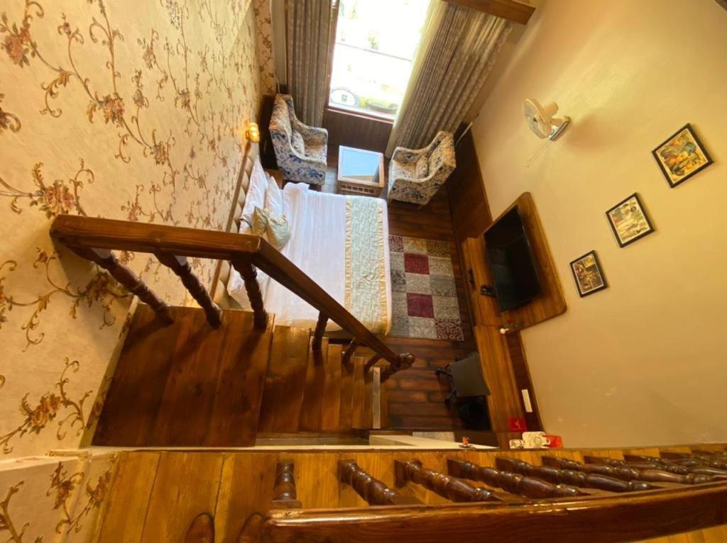 Hotel Royal Castle Kasol Exteriér fotografie